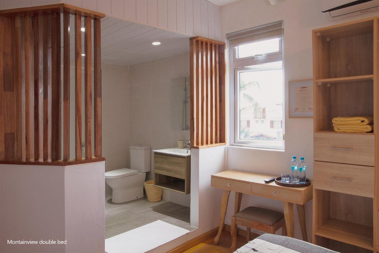 Casa Maria Bed & Breakfast Port Louis Bagian luar foto