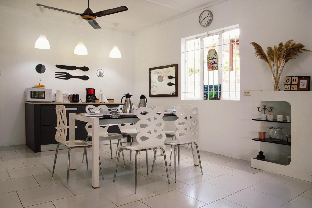 Casa Maria Bed & Breakfast Port Louis Bagian luar foto